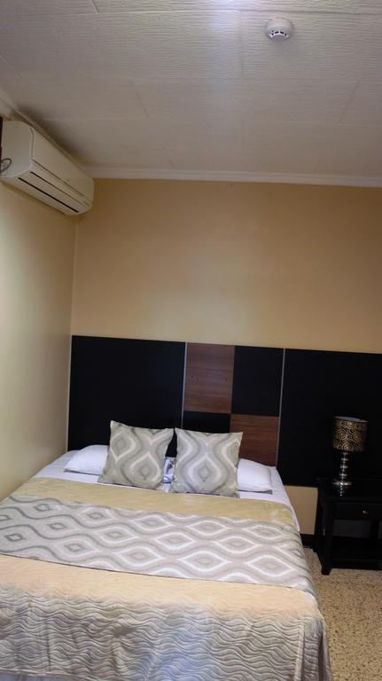 Urdesa Suites Hotel Guayaquil Eksteriør bilde